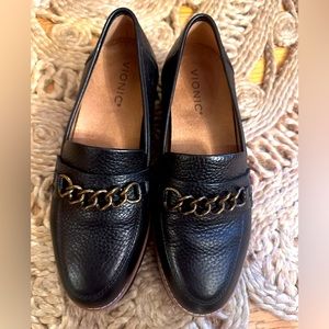 Vionic Emalyn leather loafer